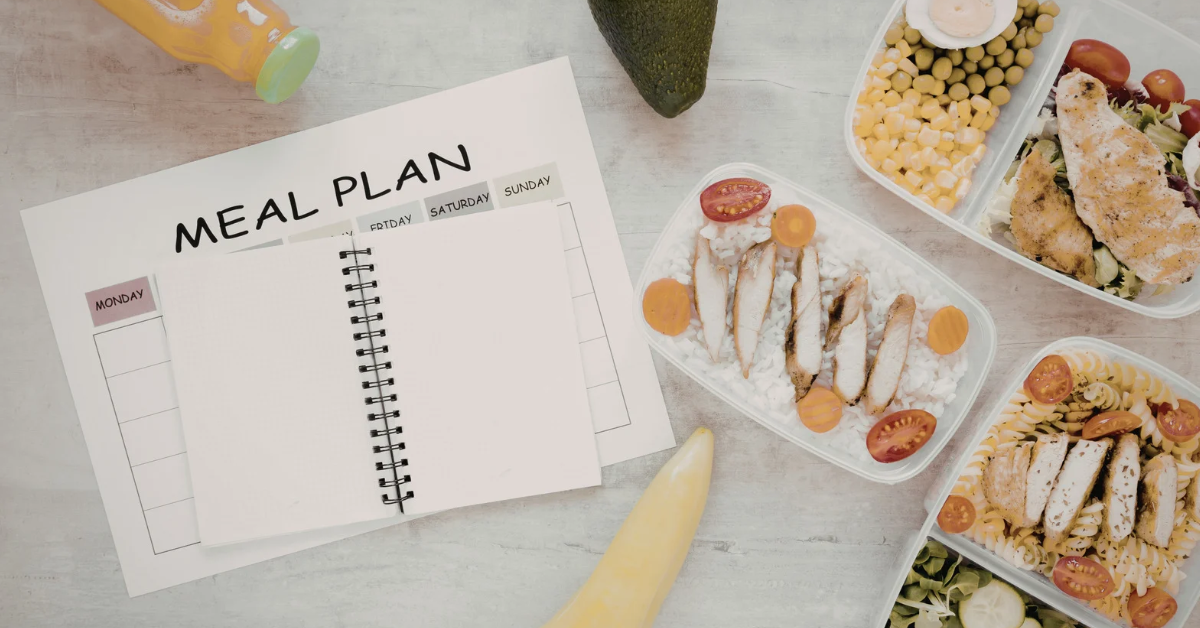 Healthy Meal Planning for Busy Families: A Guide for Helpers